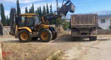 Yeniyurt Mahallesi Temizleniyor..