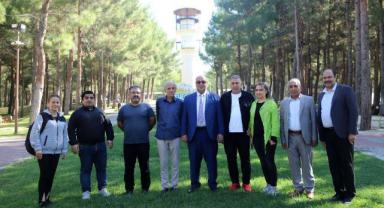 “Bizde Gurur ve Kibir Olmaz !”..