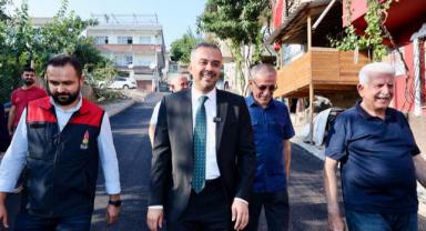 Dumlupınar Mahallesi sakinlerinden Başkan Toptaş'a asfalt teşekkürü..