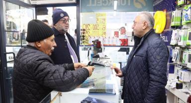 Başkan Akpınar, Fırtınadan Etkilenen Esnafı Ziyaret etti..