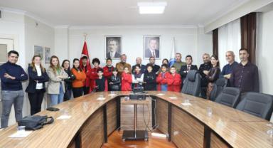 Rektör Bakan Dünya Şampiyonu Öğrencileri Konuk Etti