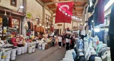 Kahramanmaraş'ta Bayram Hazırlıkları Başladı: Çarşılar Hareketlendi, Ev Hanımları Tatlılar Yaptı 