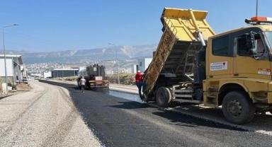 Büyükşehir, Yeni Sanayi Sitesi’ni Etaplar Halinde Asfaltlıyor..