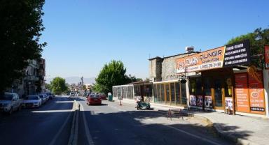 Demirci Esnafı, Geçici İş Yerlerinde Faaliyete Başladı..