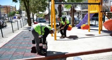 Dulkadiroğlu Belediyesi, Çocuklarımıza Güvenli Oyun Alanı yapıyor..