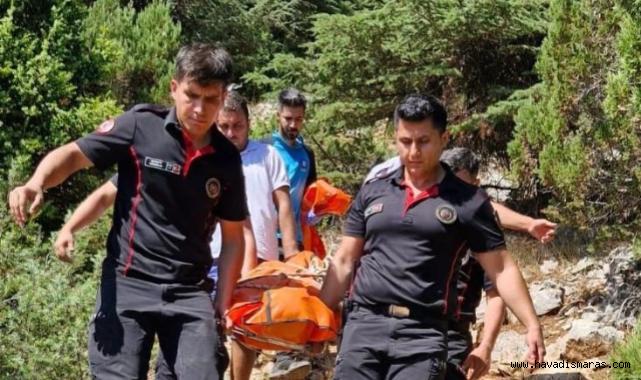 Somak Ekşi Toplamak İçin Çıktığı Dağda Öldü..
