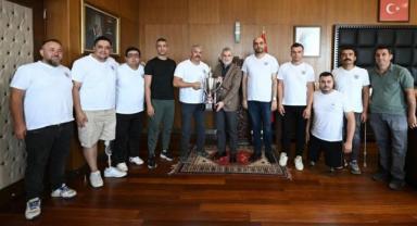 Başkan Fırat Görgel, 'Süper' Voleybolcuları Ağırladı..