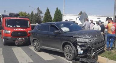 Kahramanmaraş’ta cip ile hafif ticari araç çarpıştı: 2 yaralı..