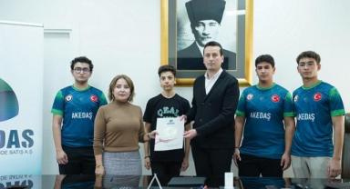 AKEDAŞ genç Zihinlerin Yanında..