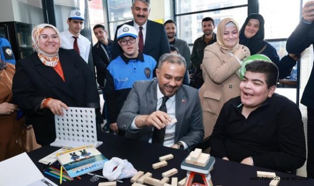 AK Kadınlar’dan DOKMER’de anlamlı Dünya Engelliler Günü programı..