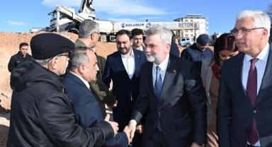 Başkan Görgel, Pazarcık’ta Alevi Kültür Dernekleri Hizmet Binasının Temel Atma Törenine Katıldı..