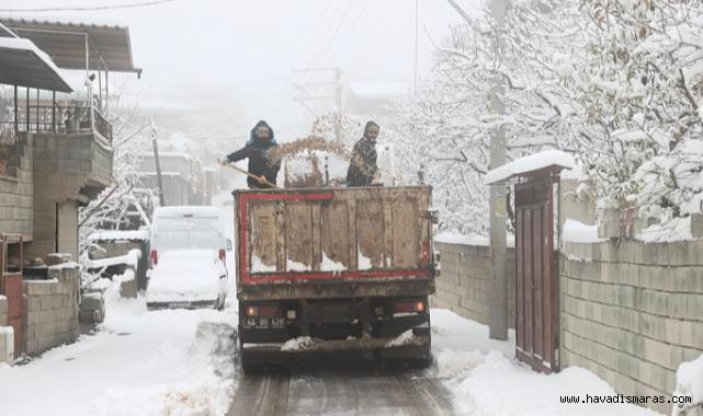 Dulkadiroğlu’da Kar Mücadelesi 105 Mahallede Devam Ediyor..