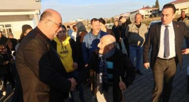 Başkan Akpınar 76. Mahalle Toplantısını Alibey Uşağında yaptı..