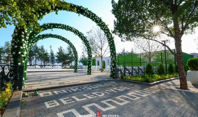 Onikişubat Belediyesi’nin Kır Düğün Salonu’na başvurular artık online yapılabilecek..