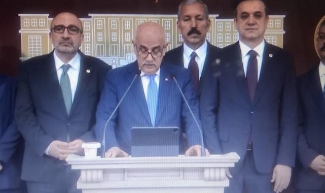 CHP'liler bir çeşme de olsa yapsalardı, o da kabulümüzdü!..