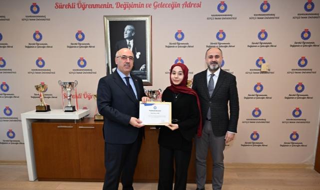 KSÜ’de Milli Teknoloji Atölyesi Ekibine Belge Takdimi Yapıldı..