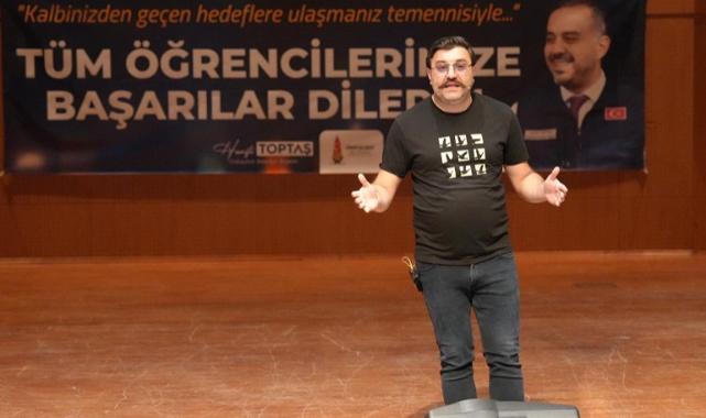 Onikişubat Belediyesi’nin YKS ve KPSS Kazandıran Taktikler Kampı yoğun katılımla başladı..