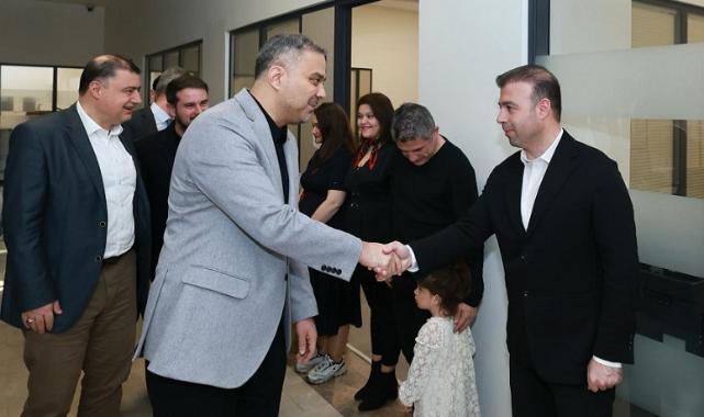 Başkan Toptaş, Belediye Personeliyle Bayramlaştı..