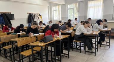 Gençler Gerçek Sınav Atmosferini Büyükşehir’in Denemeleriyle Yaşıyor 