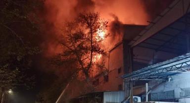 Kahramanmaraş'ta ahşap atölyesinde yangın çıktı 