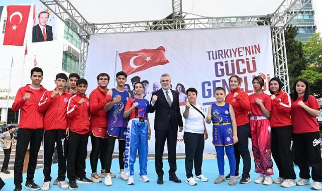 Atatürk’ü Anma, Gençlik ve Spor Bayramı, Milli İrade Meydanı’nda Coşkuyla Kutlandı..