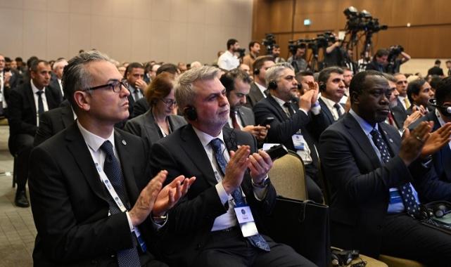 Başkan Görgel, Bakan Kurum Başkanlığındaki “Dirençli Şehirler” Toplantısı’na Katıldı..