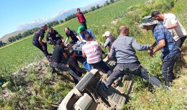 Kahramanmaraş’ta Otomobil Sulama Kanalına Uçtu: 4 Yaralı