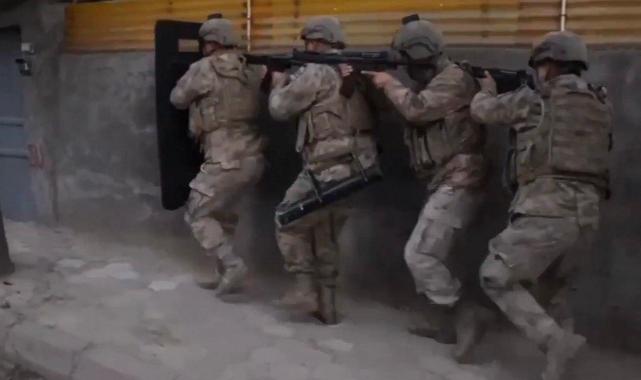 Kahramanmaraş’ta Silah Kaçakçılığı Operasyonu: 5 Gözaltı