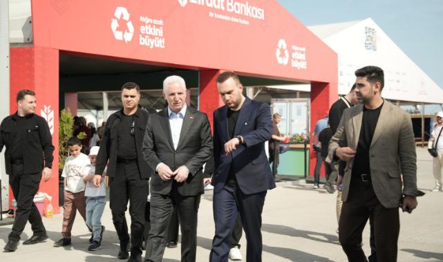 Standımız yerli ve yabancı ziyaretçiler tarafından büyük ilgiyle takip ediliyor