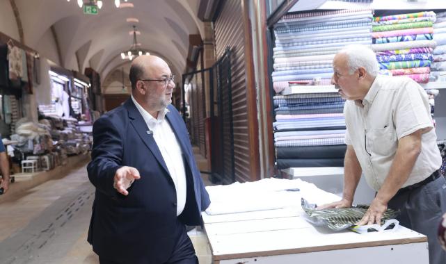 Başkan Akpınar, Restorasyonu Tamamlanan Tarihî Kapalı Çarşıda Esnafla Buluştu