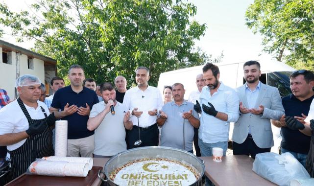 Başkan Toptaş, Dönüklü Mahallesi sakinleriyle aşure sofrasında buluştu..