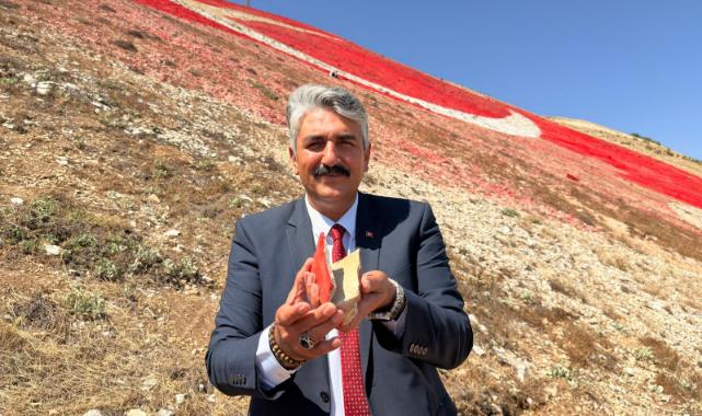Dünyanın En Büyük Türk Bayrağı, Yeniden İlk Günkü Görkemine Kavuştu