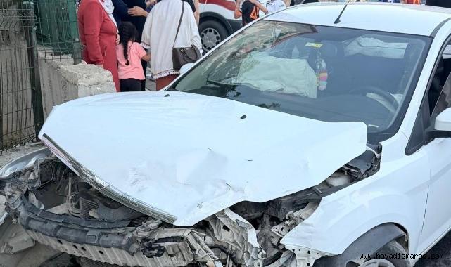 Kahramanmaraş’ta İki Otomobil Çarpıştı: 1 Yaralı