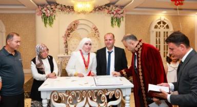 Kahramanmaraş’ta Sevgi Engel Tanımadı: Doğuştan Görme Engelli İki Öğretmen Hayatlarını Birleştirdi