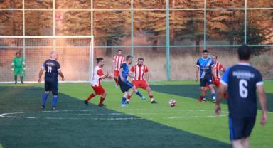 Kahramanmaraş’ta Kurumlar Arası Futbol Turnuvası Heyecanı Sürüyor