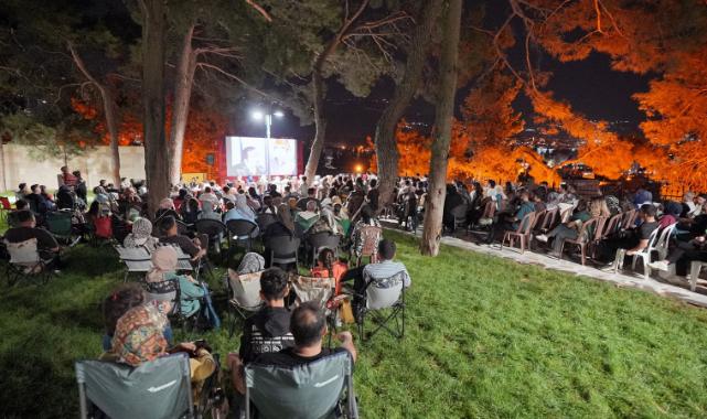 Tarihin Kalbinde “Neşeli Günler”i Yeniden Yaşadık