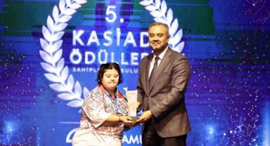 5. KASİAD Ödülleri’nin en özeli, Başkan Toptaş ve Onikişubat Belediyesi’ne verildi