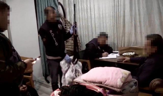 Kahramanmaraş merkezli DEAŞ operasyonunda 22 tutuklama..