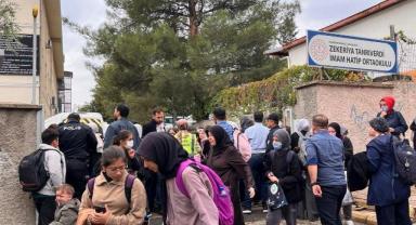 Kahramanmaraş’ta okulda koku paniği: 20 öğrenci hastaneye kaldırıldı 