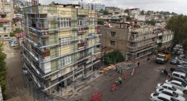Kale Çevresinde Tarihi Dokuya Uyumlu Yeni Görünüm İçin İlk Adım Atıldı