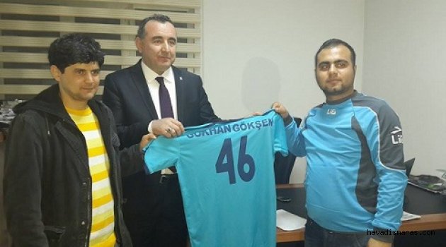 46 NUMARALI FORMA GÖKHAN GÖKŞEN’E..