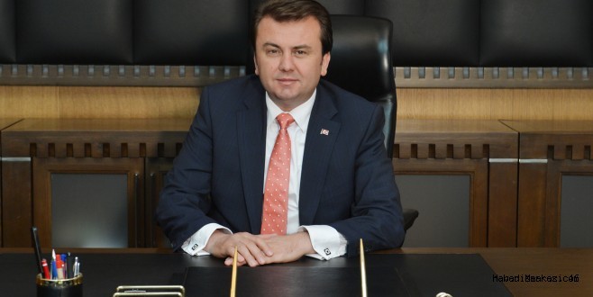 “ANNE, AİLE VE TOPLUM HAYATININ TEMEL DİREĞİDİR”