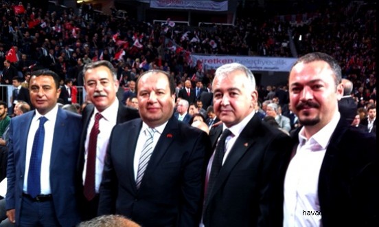 BAHÇELİ, YUSUF TEMİZKAN'I RESMİLEŞTİRDİ