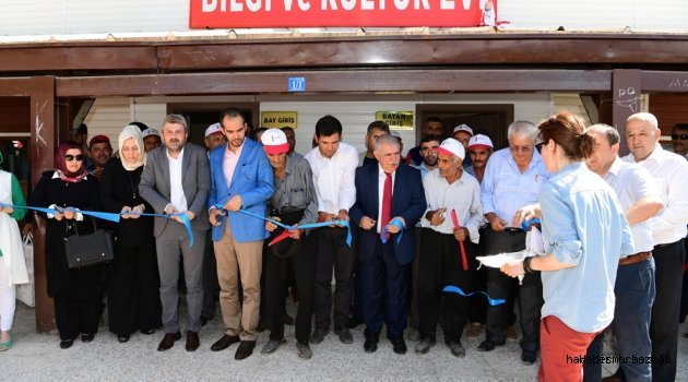 Bilgi ve Kültür evlerine devam..