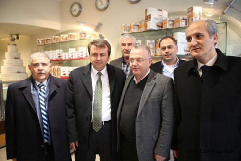 BU ÜÇLÜ İŞYAPAR