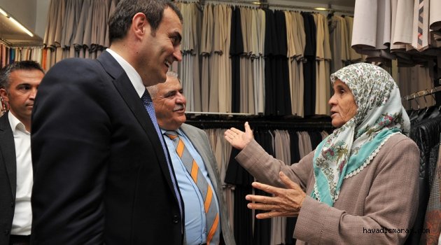 CANLI YAYINDA GÖRDÜ KOŞTU GELDİ..