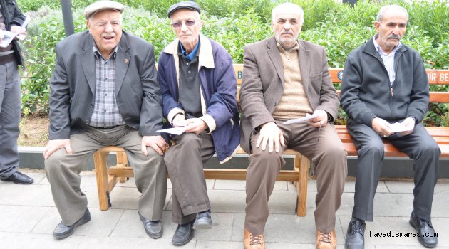 EMEKLİLERE '13. MAAŞ' GELİYOR..