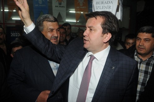 “HİZMETKAR OLMAYA GELİYORUZ