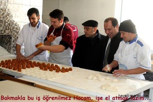MHP KÖY GARAJINDA...
