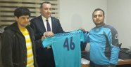 46 NUMARALI FORMA GÖKHAN GÖKŞEN’E..